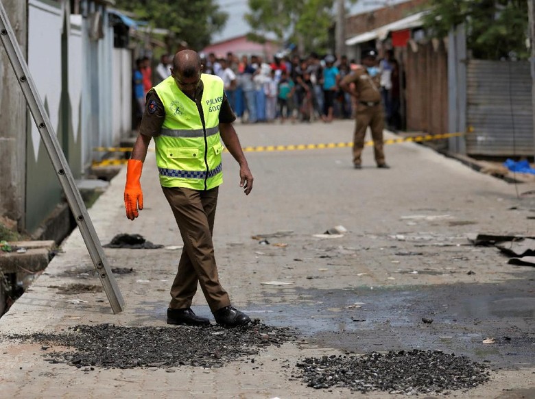 Baku Tembak Lukai Istri dan Anak Dalang Utama Bom Sri Lanka