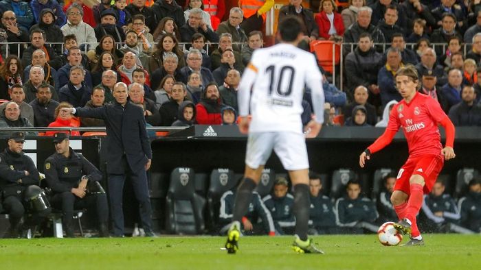 Enggan Salahkan Pemain, Zidane Terima Kekalahan Madrid