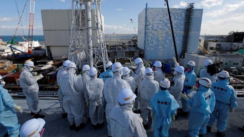 Bahan Bakar Nuklir Dipindahkan dari Area Terpapar Radioaktif di Fukushima