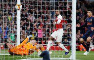 Hasil Liga Europa: Lacazette Dua Gol, Arsenal Kalahkan Valencia 3-1