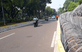 Sempat Ditutup, Jalan Medan Merdeka Barat di Depan MK Kembali Dibuka