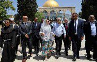 Polisi Israel Tahan Menteri Palestina di Yerusalem