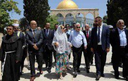 Polisi Israel Tahan Menteri Palestina di Yerusalem