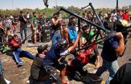 Korban Tewas Akibat Bentrokan Meningkat, Ribuan Orang di Irak Turun ke Jalan