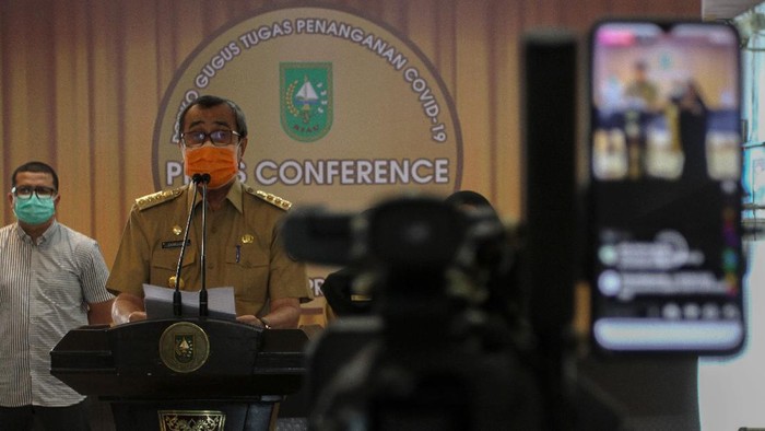 Positif Corona, Gubernur Riau dan Istri dalam Kondisi Stabil