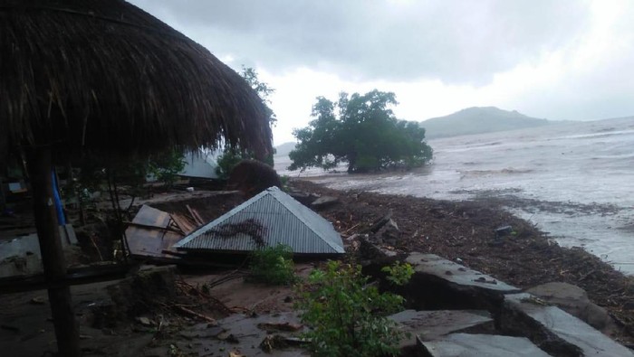 Banjir Bandang Lembata NTT: 11 Orang Tewas, 16 Hilang