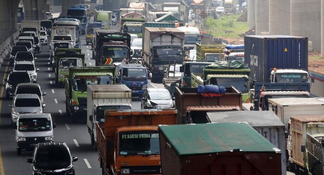 Pagi Ini, Sejumlah Titik Kepadatan Lalin di Ruas Tol Arah Jakarta
