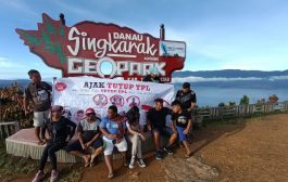 Sempat Istirahat di Bukit Danau Singkarak, Perjalanan Pejuang Lingkungan Tanah Batak Memasuki Hari ke 15