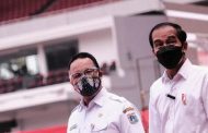 Jokowi Pimpin Parade Bareng Rider MotoGP