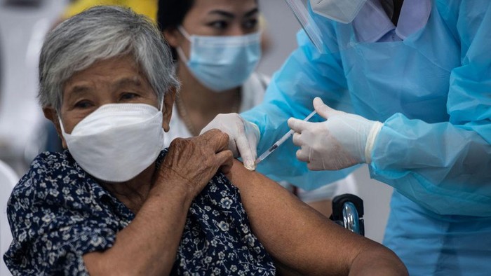 Vaksinasi Corona Lamban, Pemerintah Thailand Minta Maaf