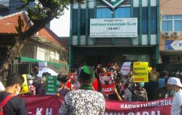 Mahasiswa Banten Bakar Ban, Demo Kenaikan BBM