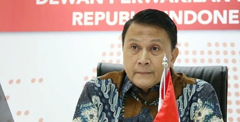 PKS Puji Jokowi Izinkan Kapolri Rekrut 56 Pegawai KPK