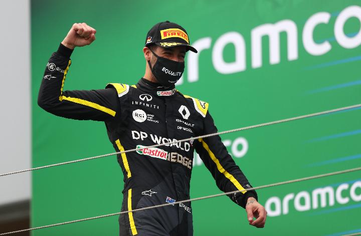 Verstappen-Hamilton Crash, Ricciardo Juara