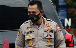 Naik Heli Kapolri Pantau Arus Mudik Tol Jakarta Merak