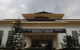 Pesan Ketua DPRD untuk Anak Tukang Roti yang Wakili Banten