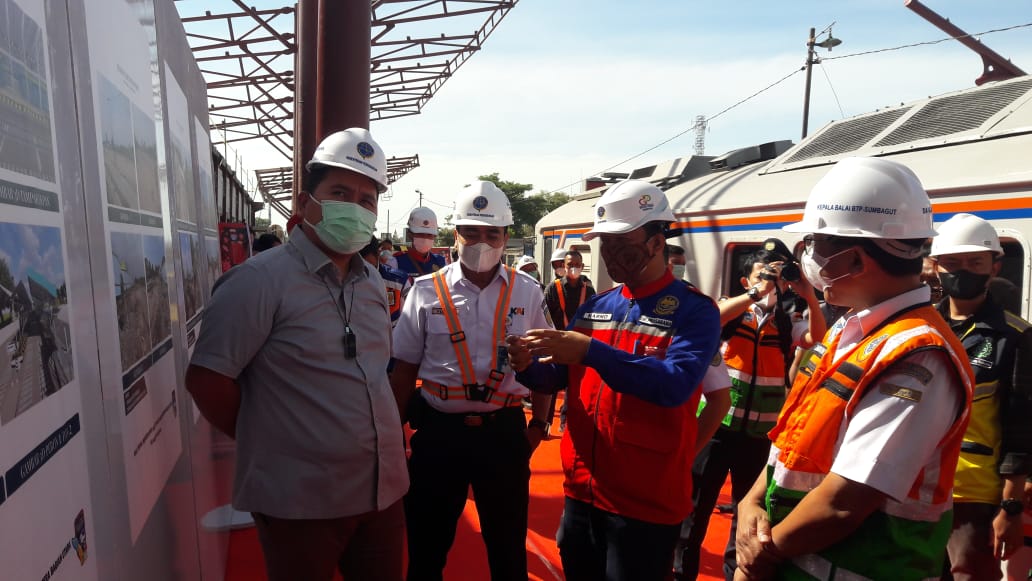 Anggota DPR RI Tinjau Progres Renovasi Stasiun KA Lubuk Pakam