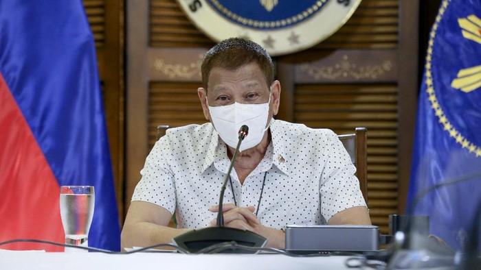 Duterte Batal Jadi Cawapres, Akan Mundur dari Politik