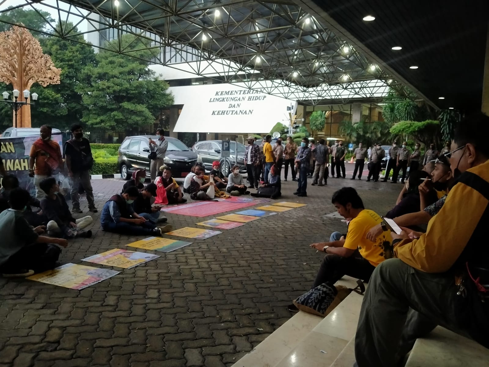 Kronologis Aksi Penangkapan 26 Masyarakat Adat Tano Batak di Halaman Kantor KLHK