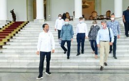Jokowi Ajak Sejumlah Dubes Tinjau Persemaian Rumpin