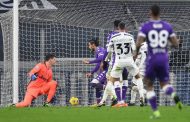 Fiorentina Bisa Perpanjang Derita Juventus