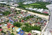 80.000 Orang Lainnya Ngungsi, 6 Orang Tewas Akibat Banjir