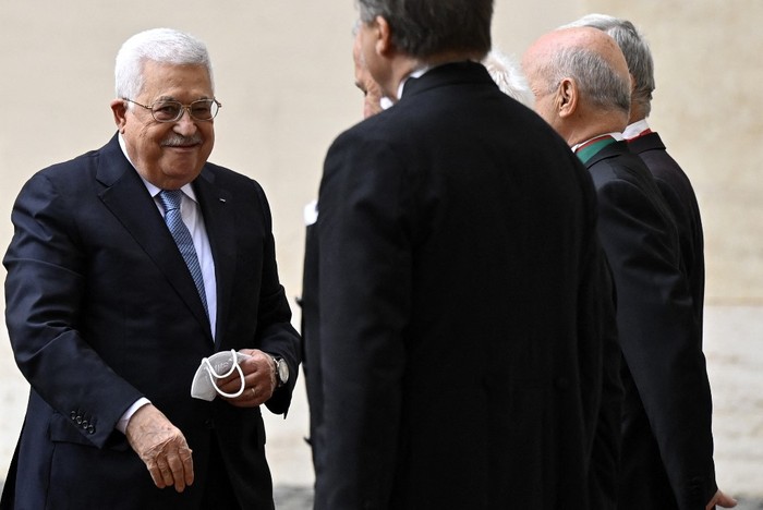 Presiden Palestina Mahmoud Abbas Mengunjungi Menhan Israel!