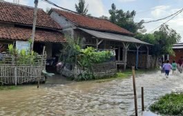 Pakuhaji Masih Banjir Akibat Luapan Sungai