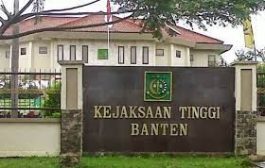 Kejati Banten Geledah Kantor Bea Cukai Soetta Sita Rp 1,16 M