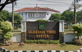Kejati Geledah Kantor Bapenda Banten