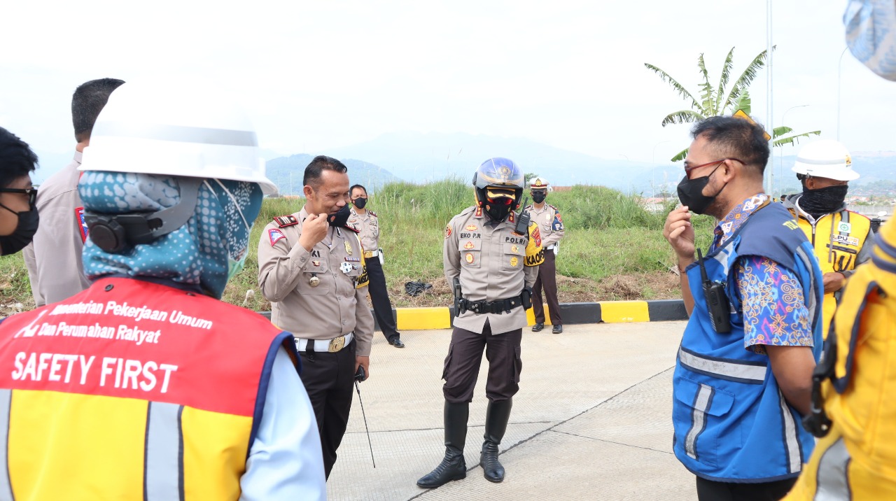 Hari Ini Jalan Tol Cisumdawu Dibuka Hingga Gerbang Tol Sumedang Kota