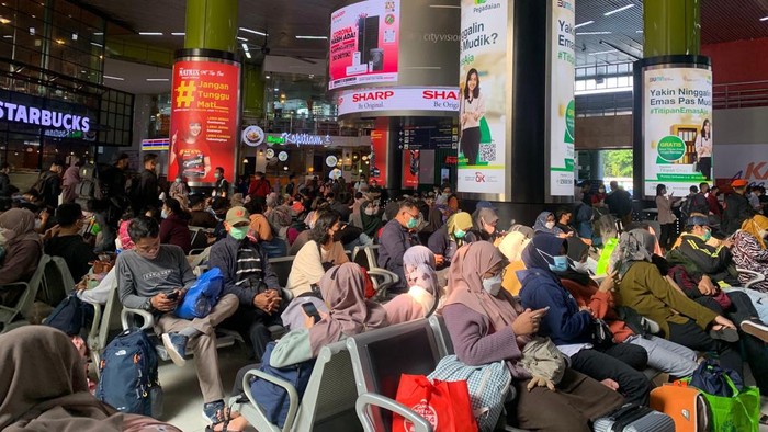 750 Ribu Penumpang Naik Kereta dari Jakarta dan Sekitarnya