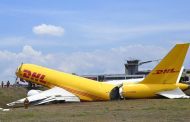 Pesawat Boeing 757 DHL Tergelincir Saat Mendarat