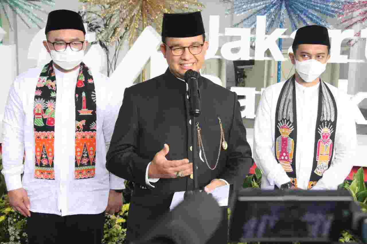 Gubernur Jakarta Anies  Baswedan Pimpin Upacara HUT Jakarta Ke-495