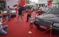 Pameran Mobil Dinas Soekarno-Jokowi Pengunjung Antusias