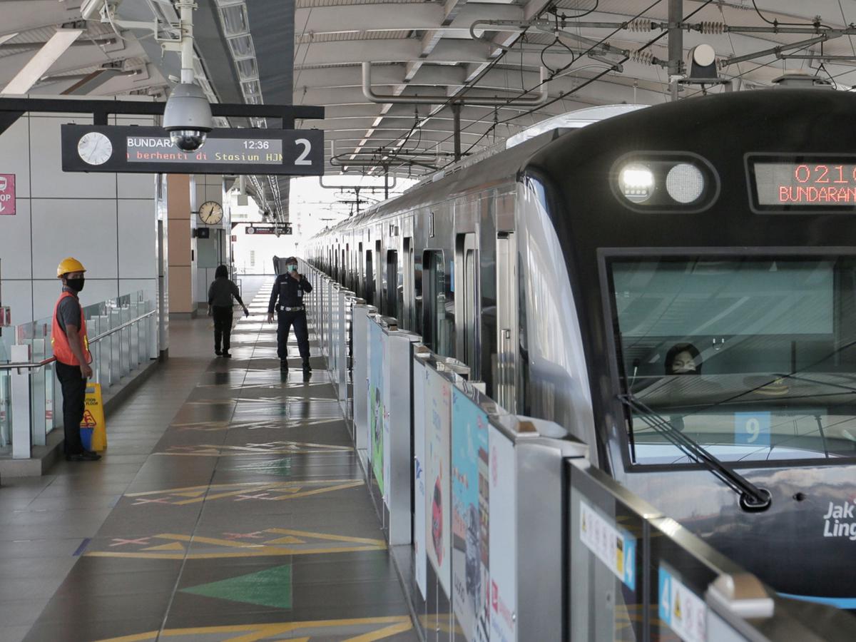 MRT Beroperasi sampai Jam 12 Malam Mulai Besok