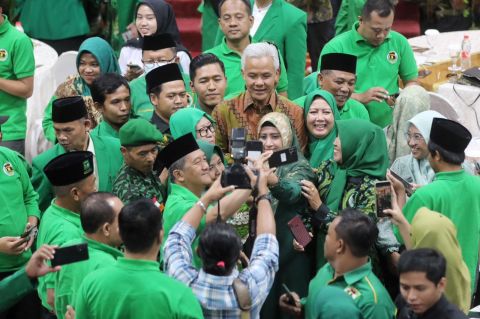 Ganjar Diteriaki Presiden Indonesia di Rapimwil PPP