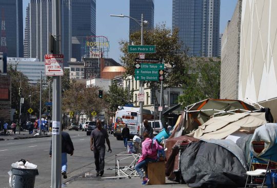 Los Angeles Dalam Keadaan Darurat, Tunawisma Melonjak Pesat