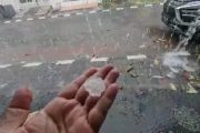 Bikin Kaget Warga, BMKG Ungkap Penyebab Hujan Es di Cikini