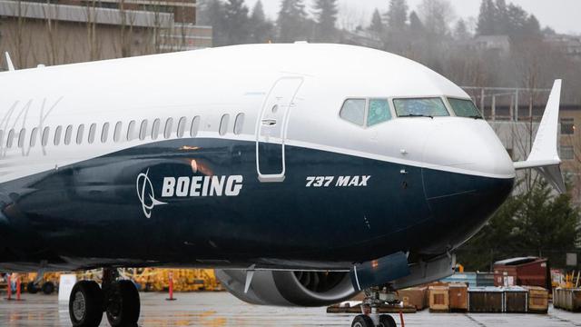 13 Orang Dilarikan ke RS, Boeing 737 MAX Anjlok 26.900 Kaki
