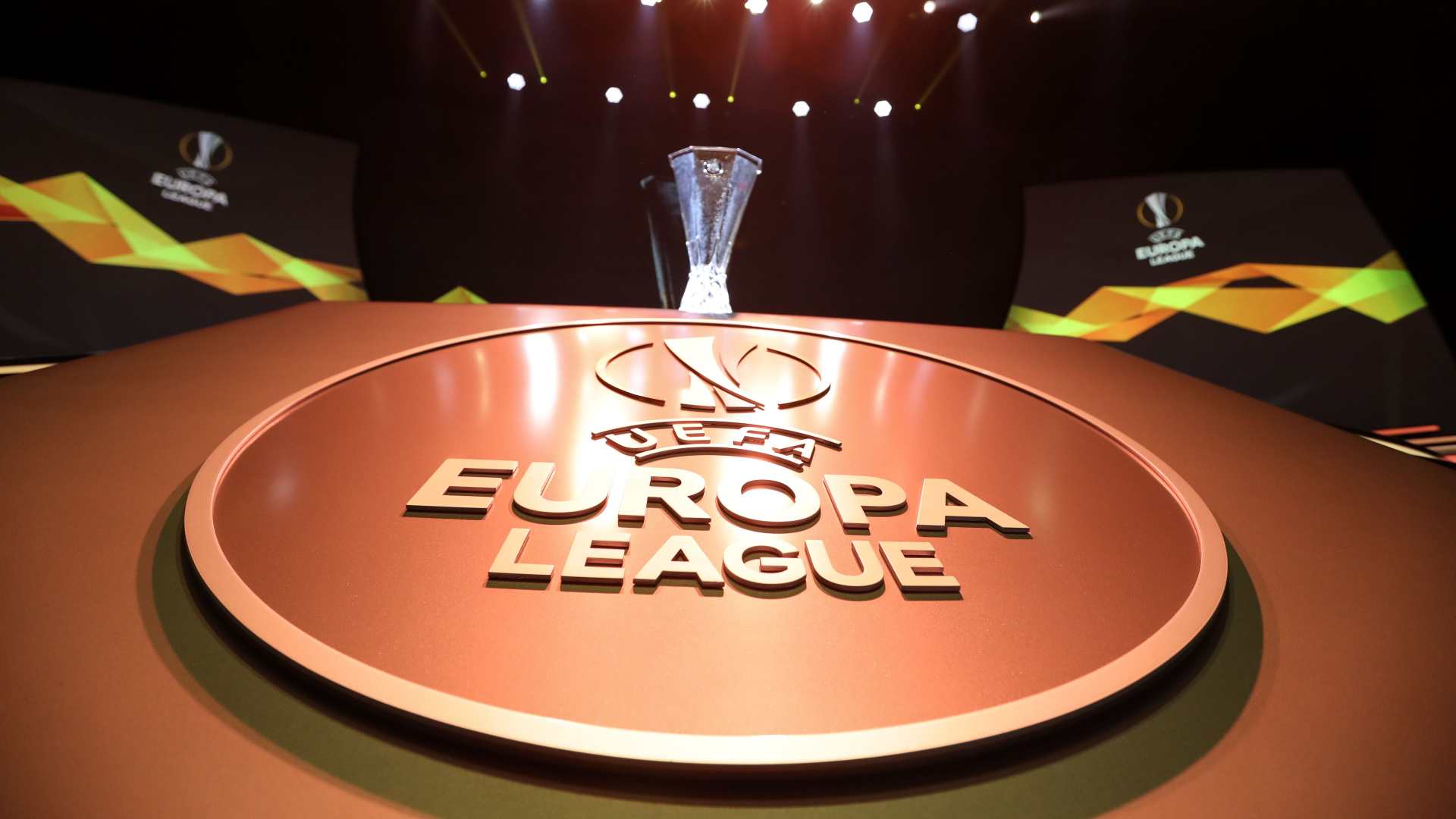 Liverpool dan Roma Menang, Hasil Lengkap Liga Europa
