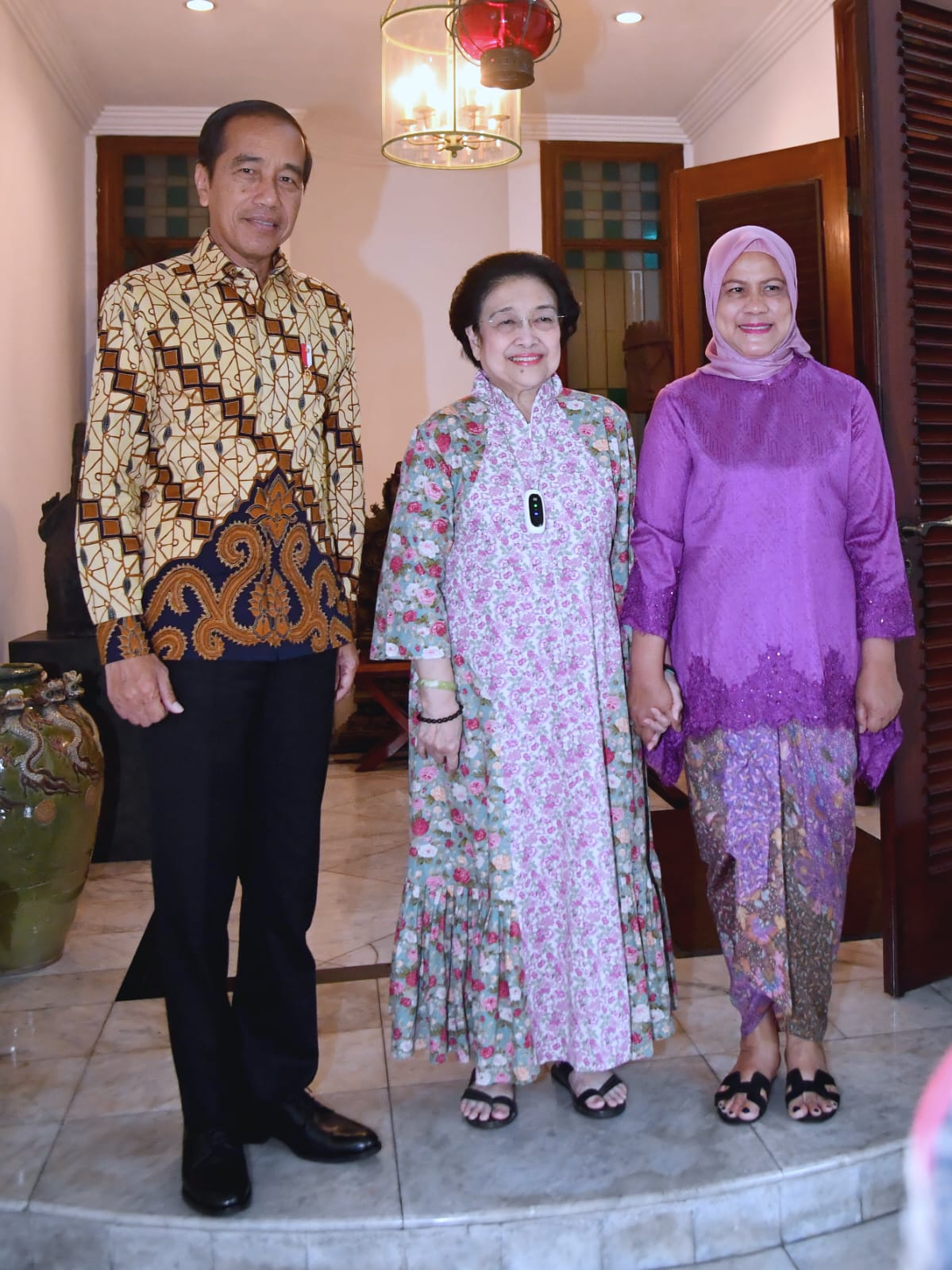 Presiden Jokowi Silaturahmi dengan Presiden Ke-5 RI Megawati Soekarnoputri