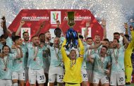Inter Juara Usai Tumbangkan Fiorentina 2-1 di Final Coppa Italia