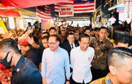 Blusukan ke Pasar, Jokowi dan Anwar Ibrahim di Kuala Lumpur