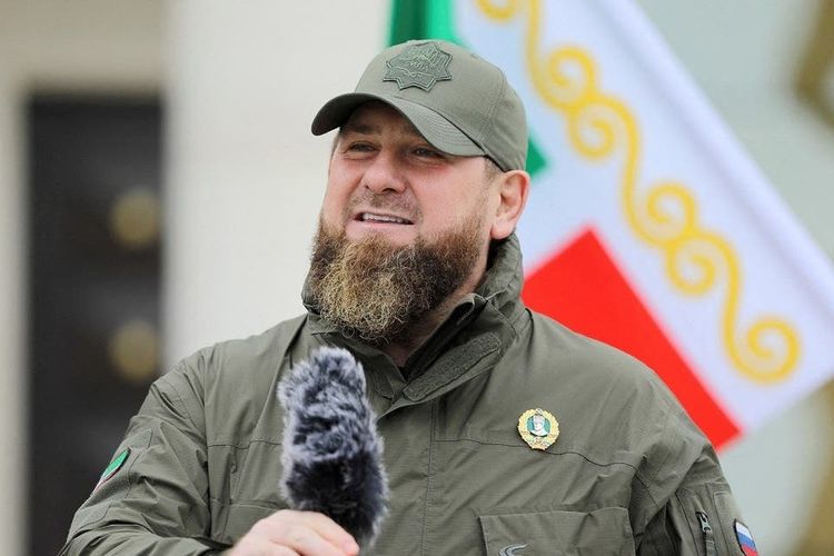 Pemimpin Chechnya Bangga, Anaknya Pukuli Pembakar Al-Qur'an