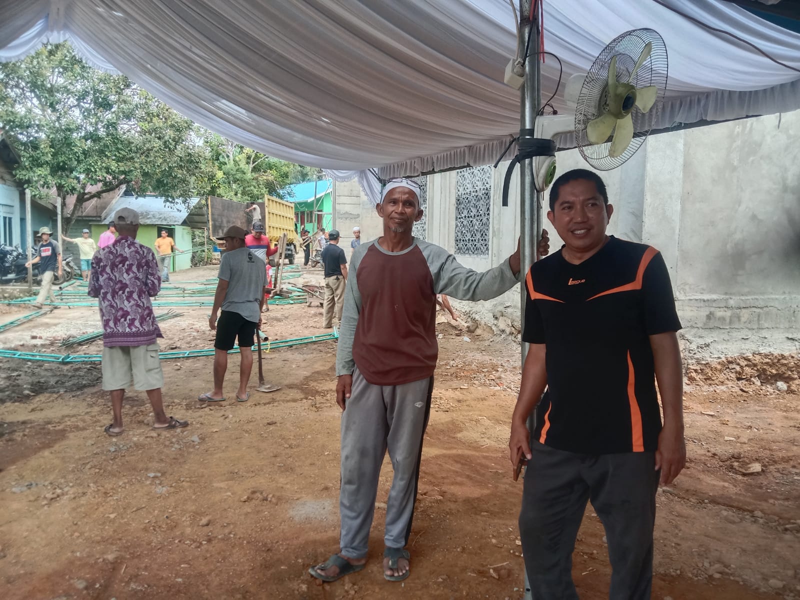 Peringati Maulid Masjid Al hijrah di Kabupaten Paser Undang Da'i Kondang