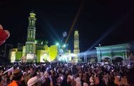 Puluhan Ribu Jama'ah Padati Tabliq Akbar di Halaman Masjid Nurul Falah