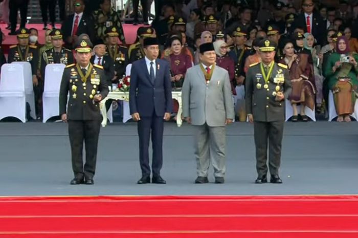 Di Monas Presiden Jokowi Hadiri Peringatan HUT Bhayangkara ke-78