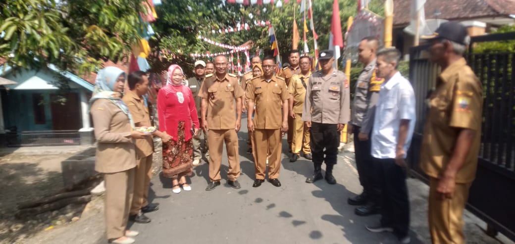 Dalam Rangka Memeriahkan HUT RI ke 79, Kecamatan Surian Laksanakan Kegiatan Lomba  K3, Umbul umbul dan Gapura