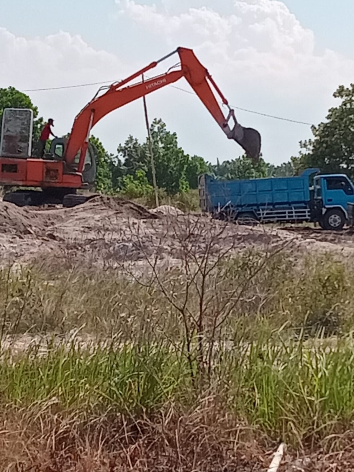 TAMBANG PASIR Diduga Ilegal Tak Tersentuh Hukum