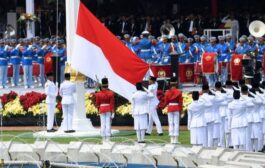 Kirab Dilanjut Menuju IKN, Bendera Pusaka Tiba di Bandara Balikpapan